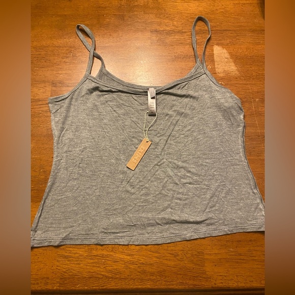 SKIMS Tops - NWT SKIMS Gray Women's Camisole 3XL